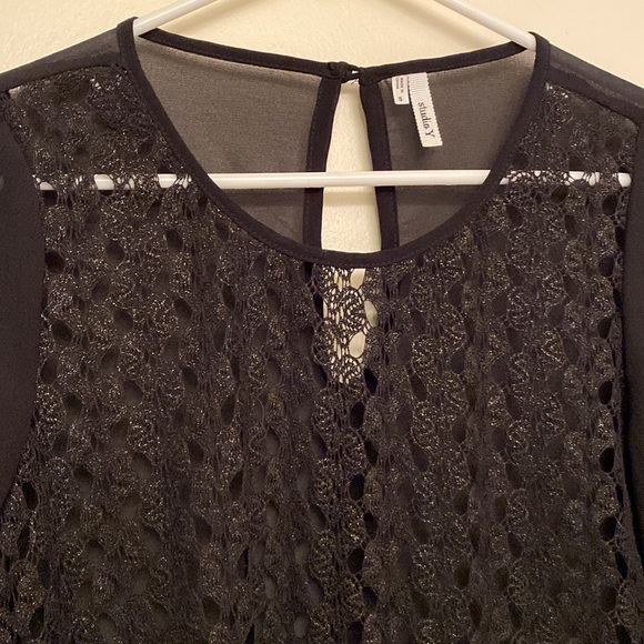 studio Y Blouse. EUC. Sz S. - Picture 3 of 6